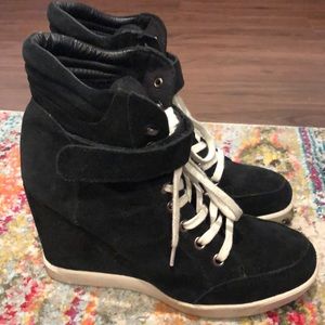 Steve Madden Wedge Heel Tennis Shoes sz 7